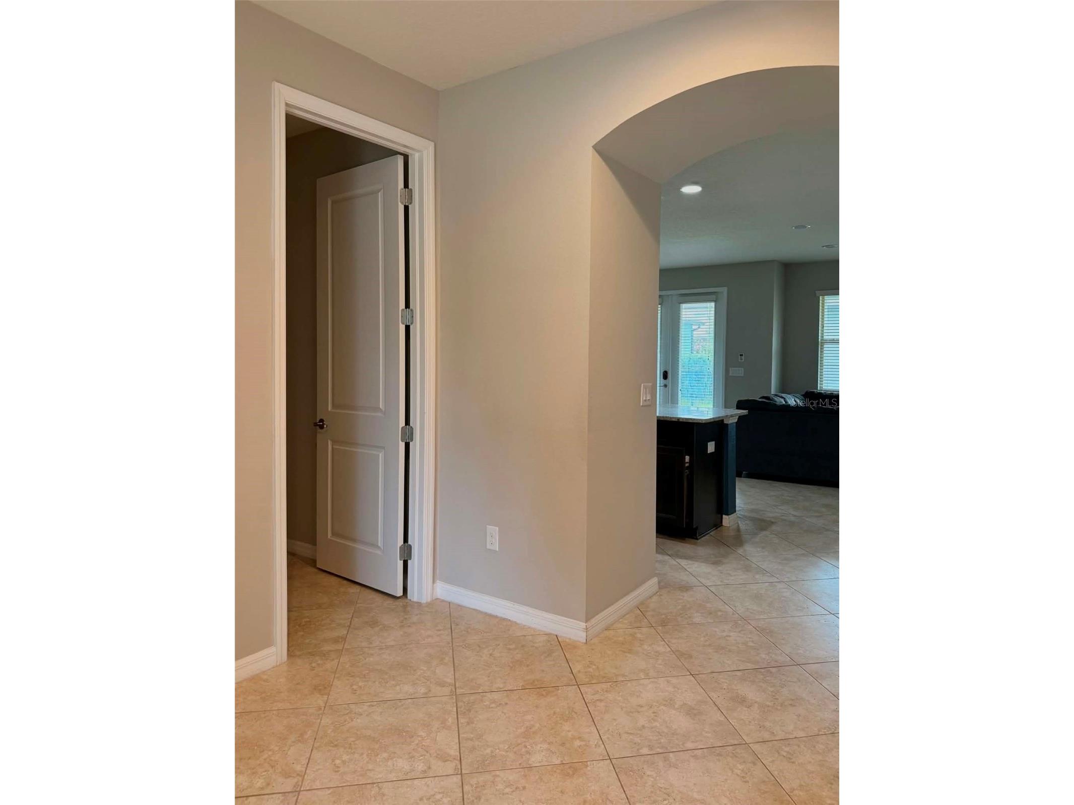5703 Village Center Drive Lithia FL 33547 TB8520877 image5