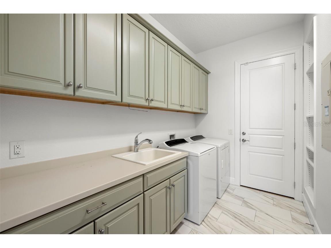 5703 Yeats Manor Drive #401 Tampa FL 33616 TB8410749 image54