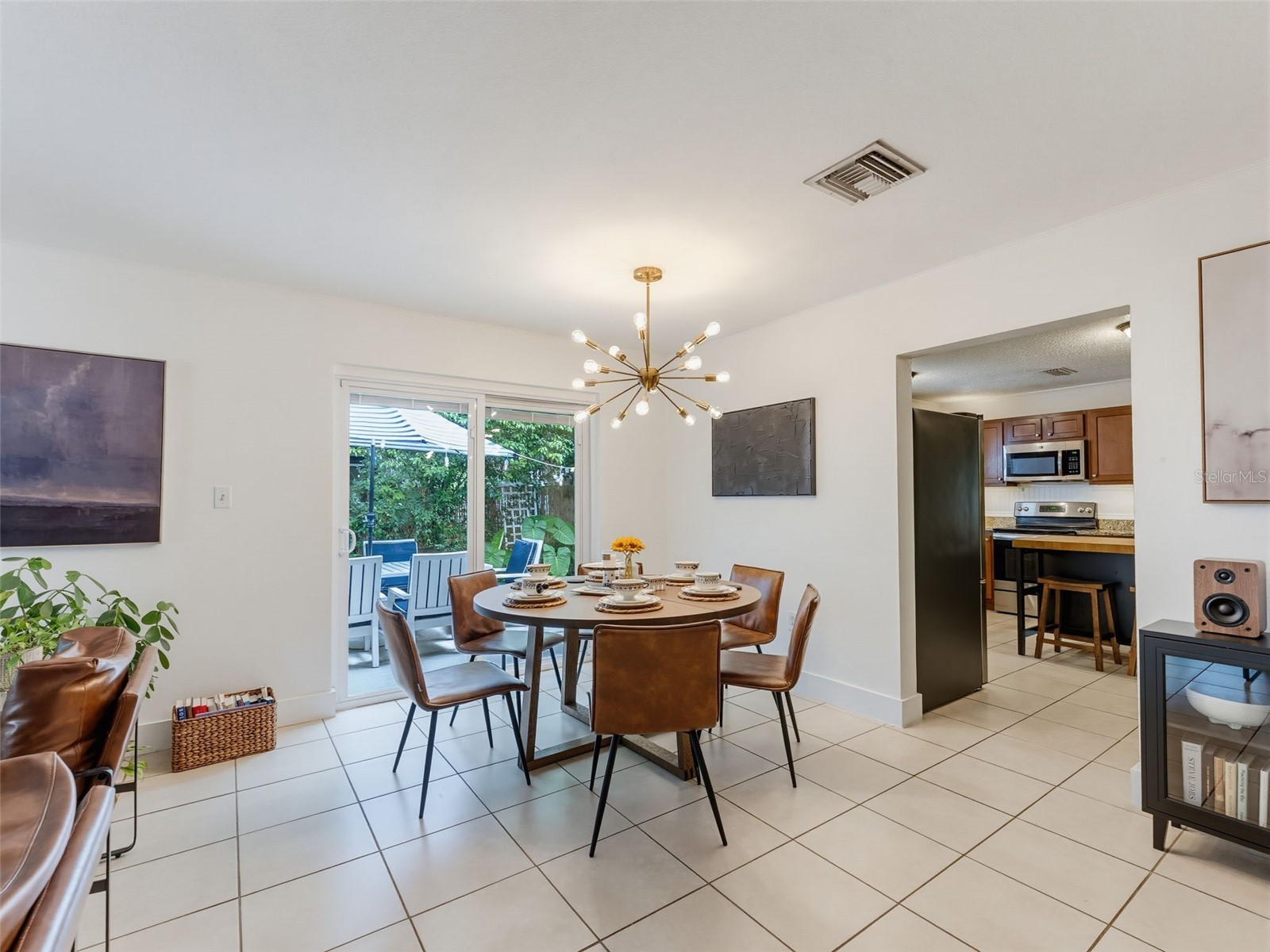 5704 13th Street Zephyrhills FL 33542 W7887419 image10