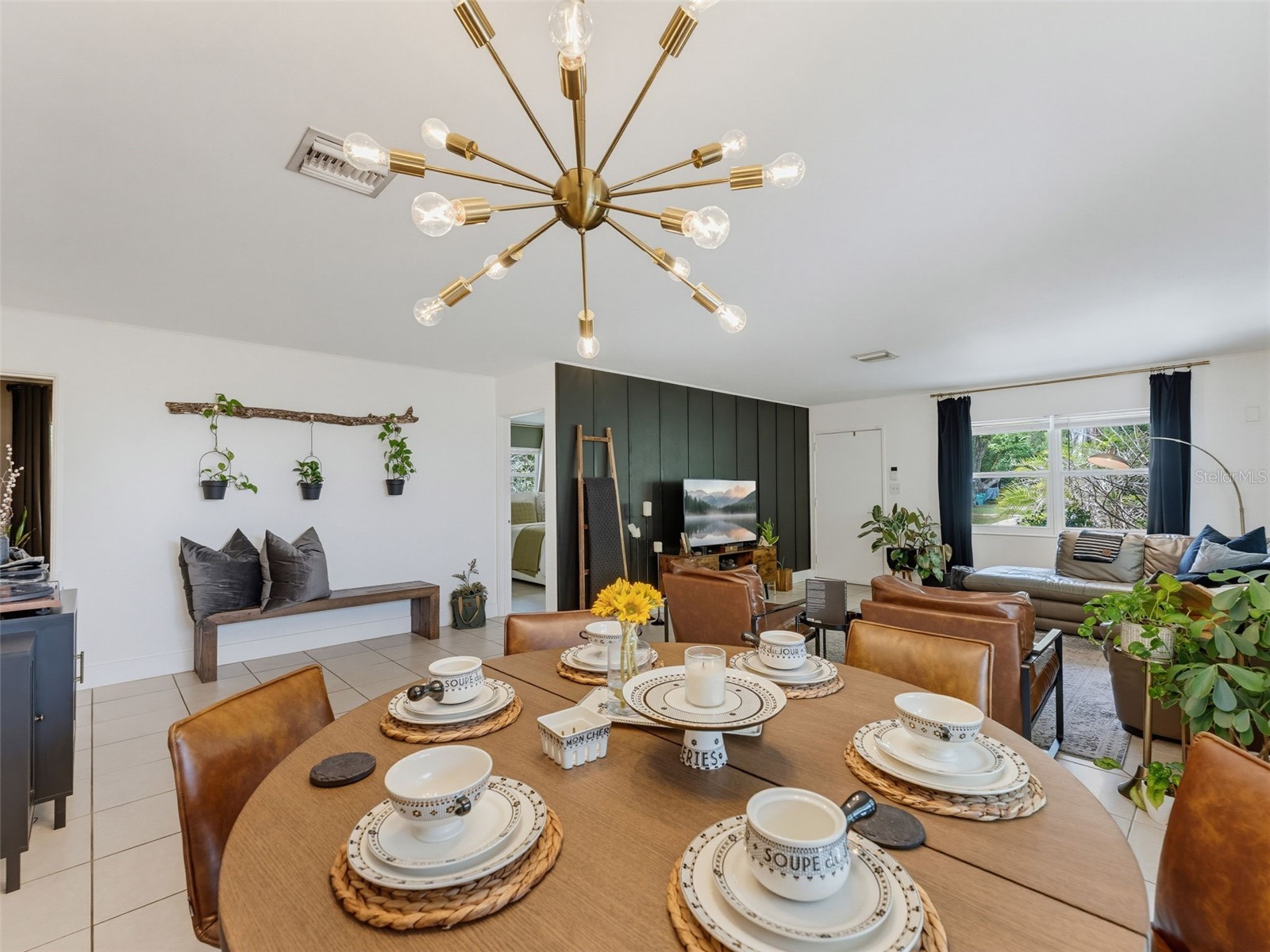 5704 13th Street Zephyrhills FL 33542 W7887419 image13