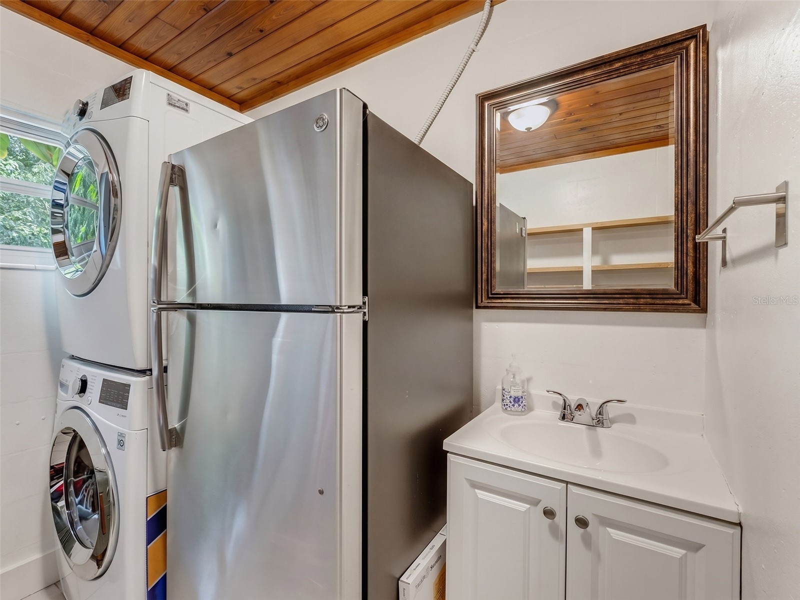 5704 13th Street Zephyrhills FL 33542 W7887419 image35