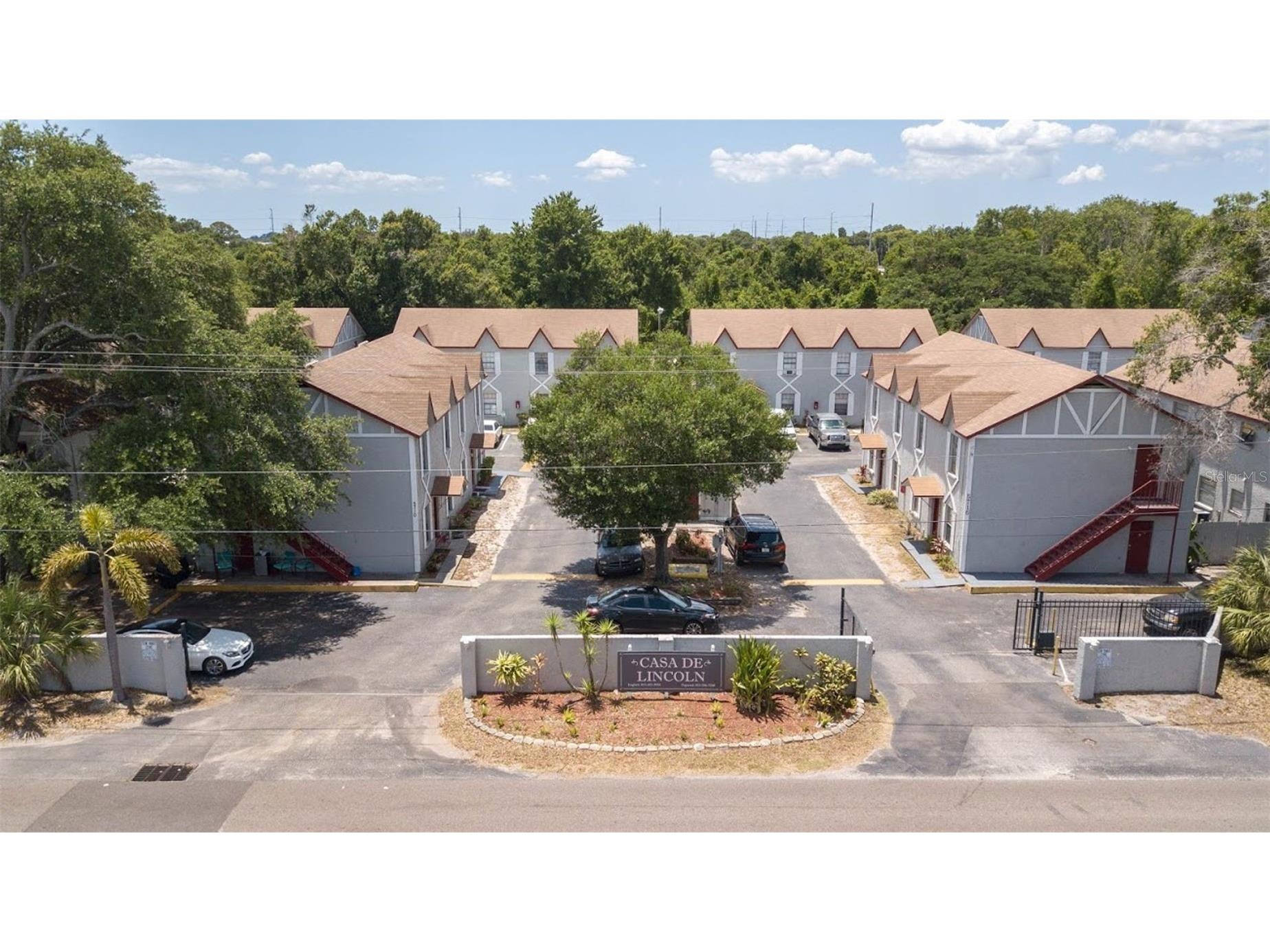5704 N Lincoln Avenue #B Tampa FL 33614 TB8508748 image1