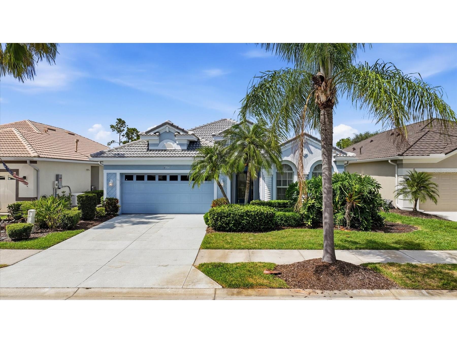 5704 White Jasmine Way North Port FL 34287 A4692312 image1