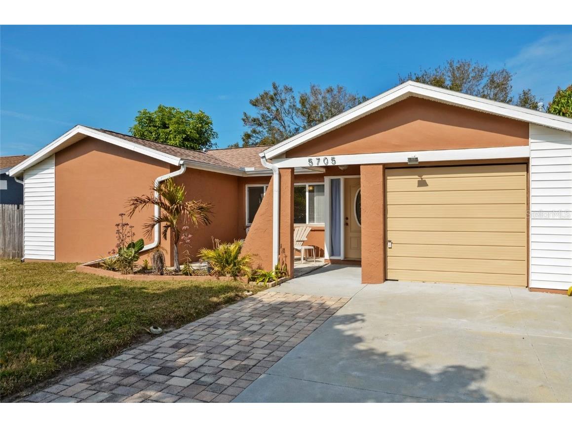 5705 103rd Terrace N Pinellas Park FL 33782 TB8322104 image1