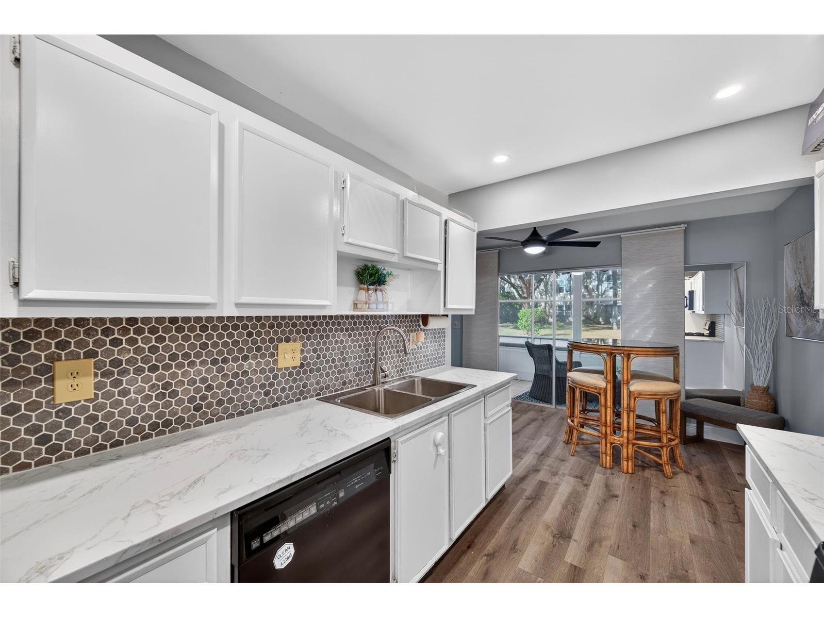 5705 80th Street N #105 Saint Petersburg FL 33709 TB8467877 image9