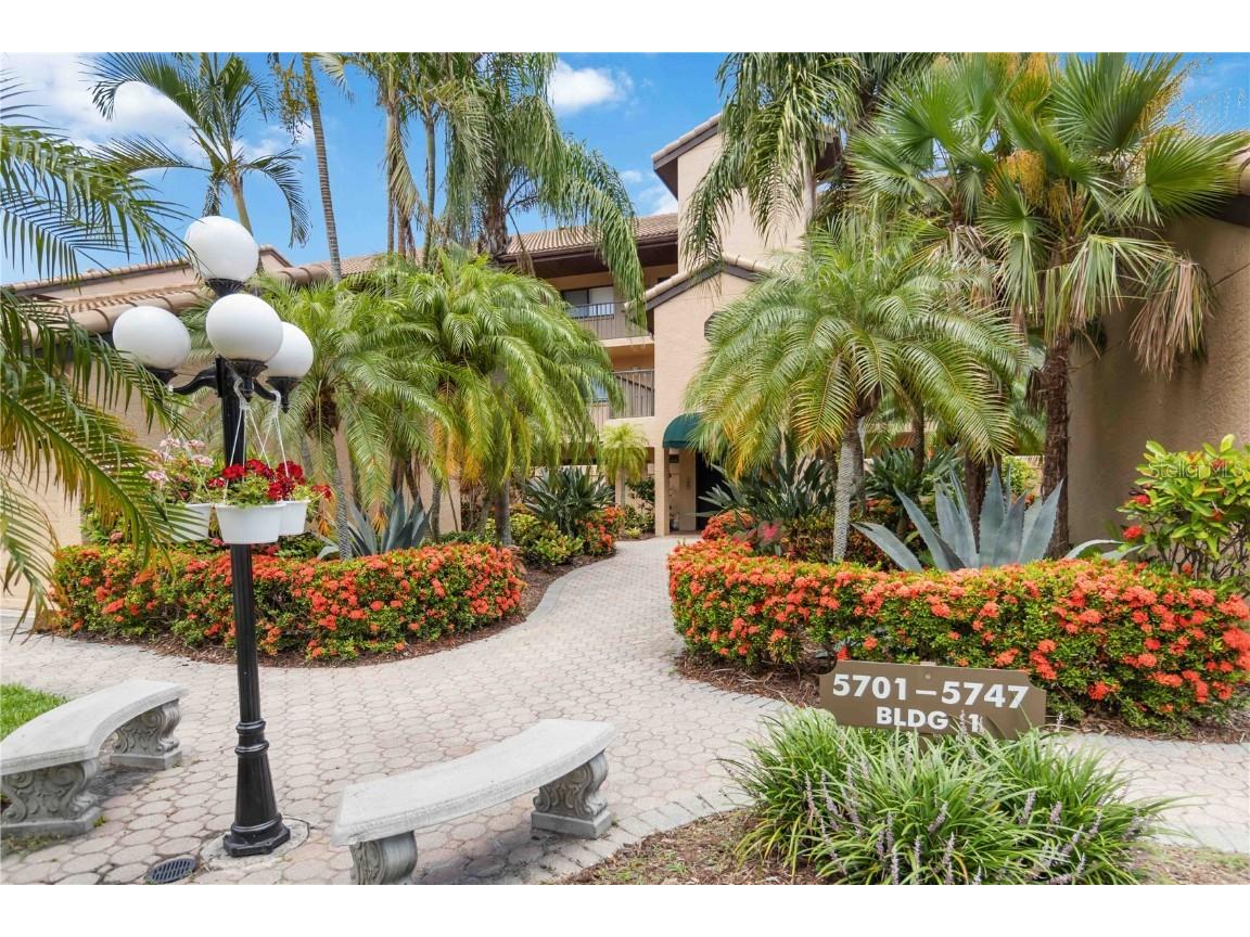 5705 Ashton Way #5705 Sarasota FL 34231 - ASHTON LAKES A4670199 image5