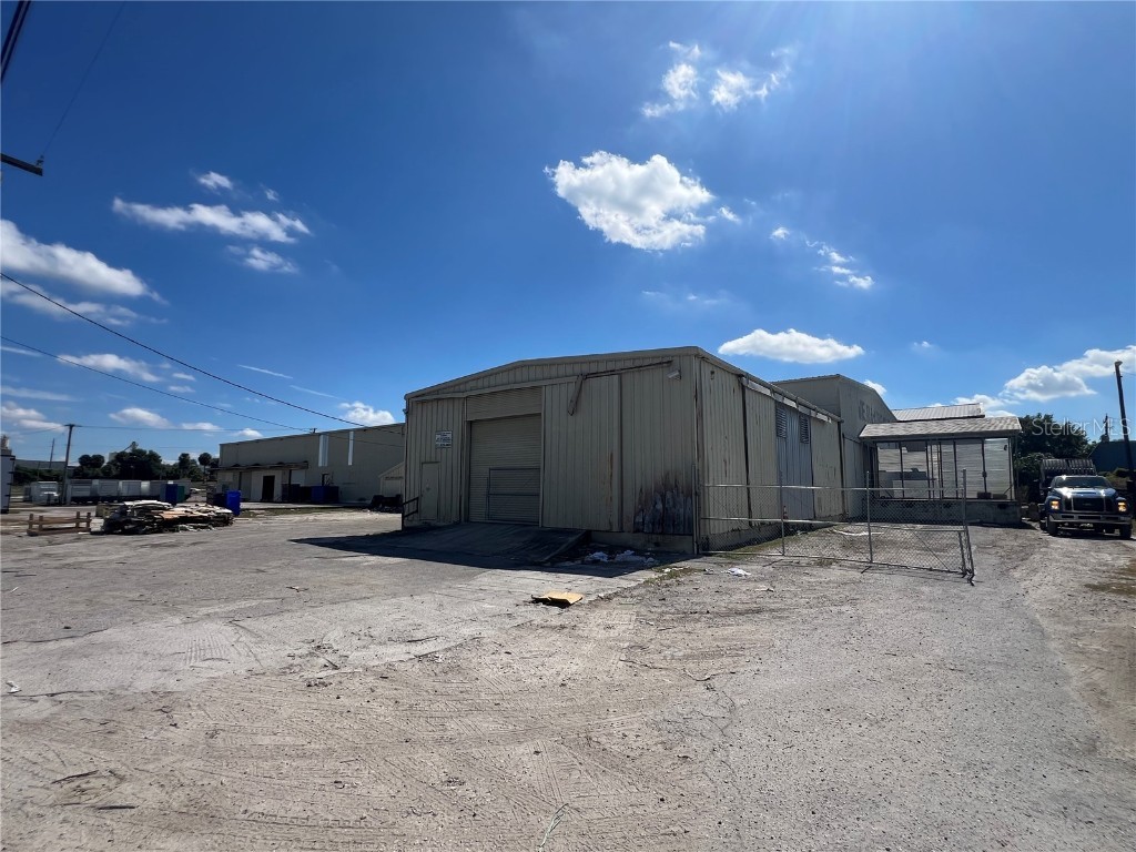 5705 E Hanna Avenue Tampa FL 33610 TB8451081 image8