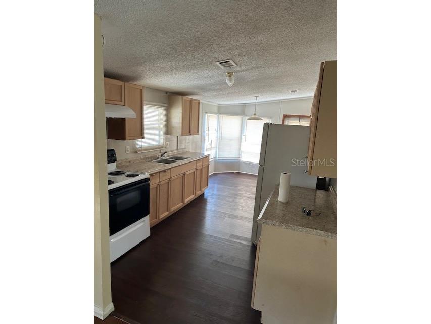 5705 Middlesex Drive Tampa FL 33615 TB8413034 image4