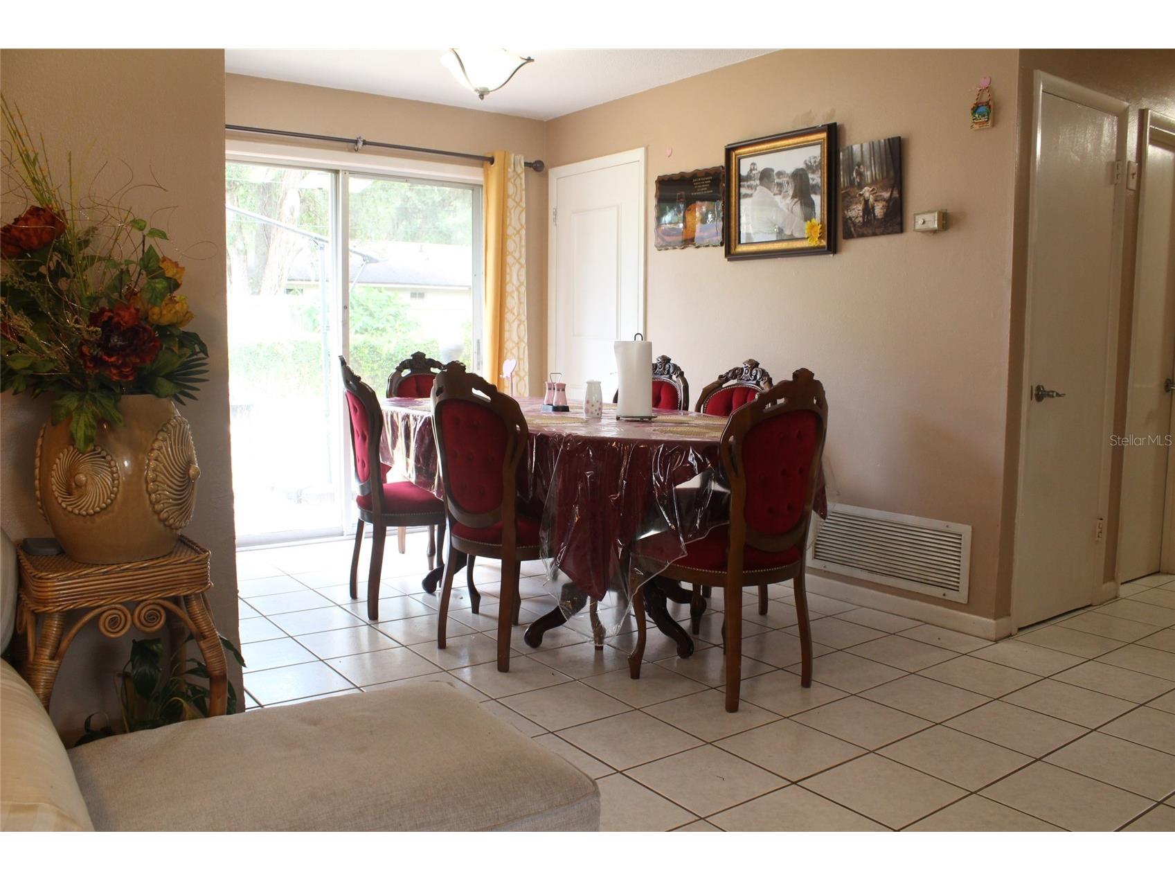 5705 SE 2nd Street Ocala FL 34480 OM727951 image11