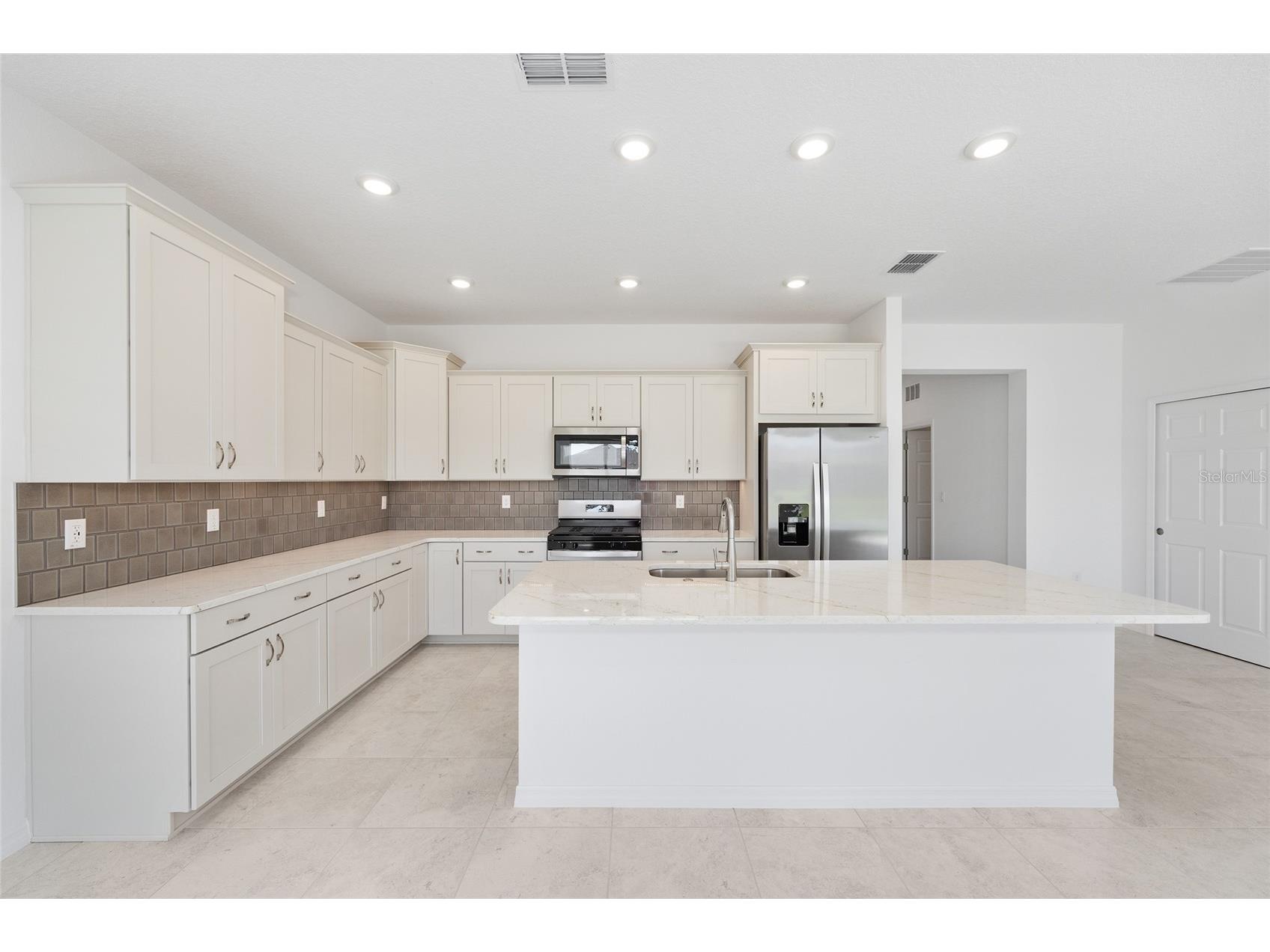 5705 SW 71st Avenue Ocala FL 34474 OM726571 image12