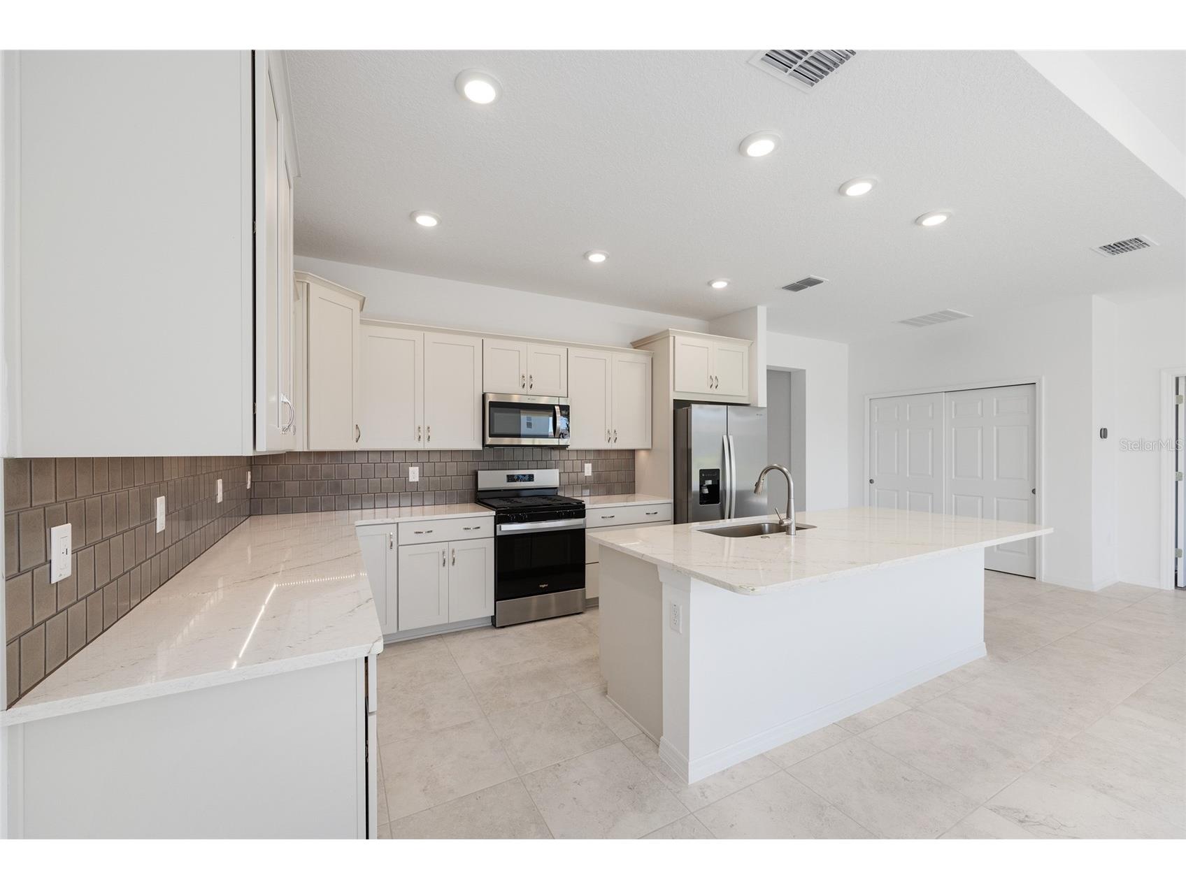 5705 SW 71st Avenue Ocala FL 34474 OM726571 image13