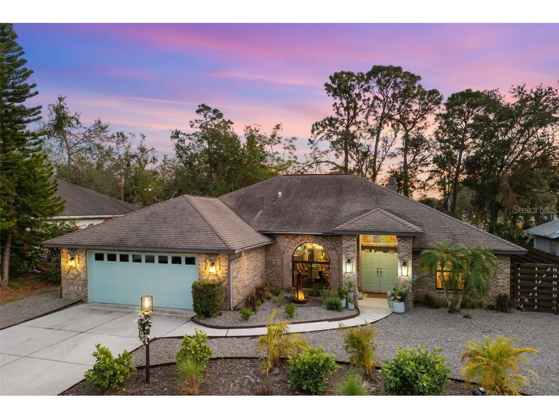 5706 Bent Oak Drive Sarasota FL 34232 A4632232 image1