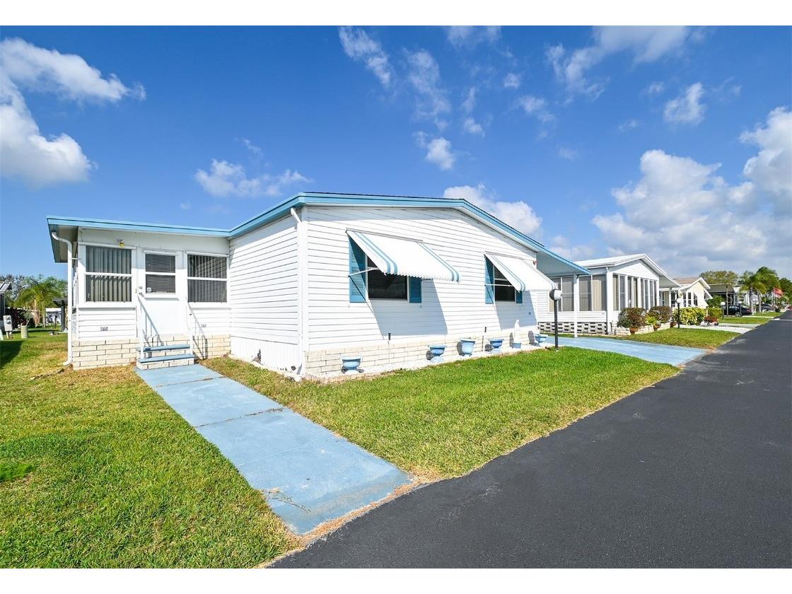 5707 45th St E #38 Bradenton FL 34203 A4562518 image1