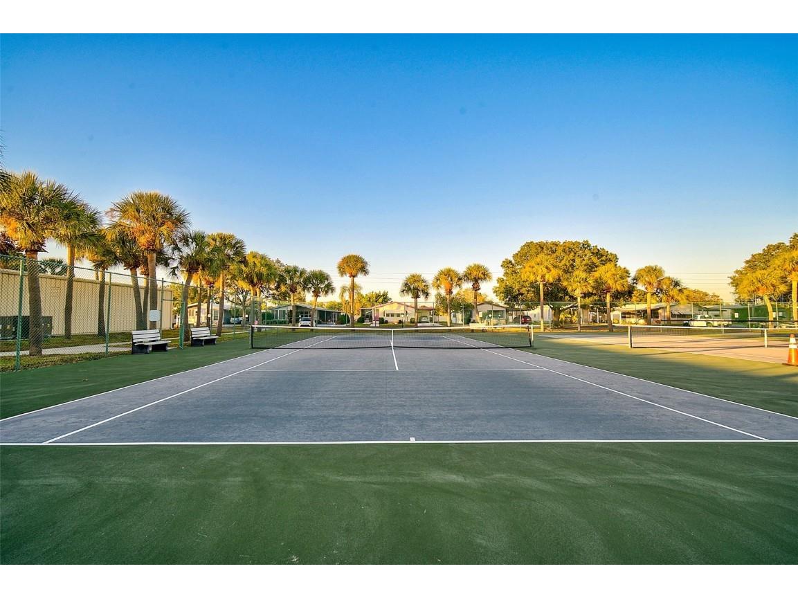 5707 45th Street E #143 Bradenton FL 34203 A4656398 image36