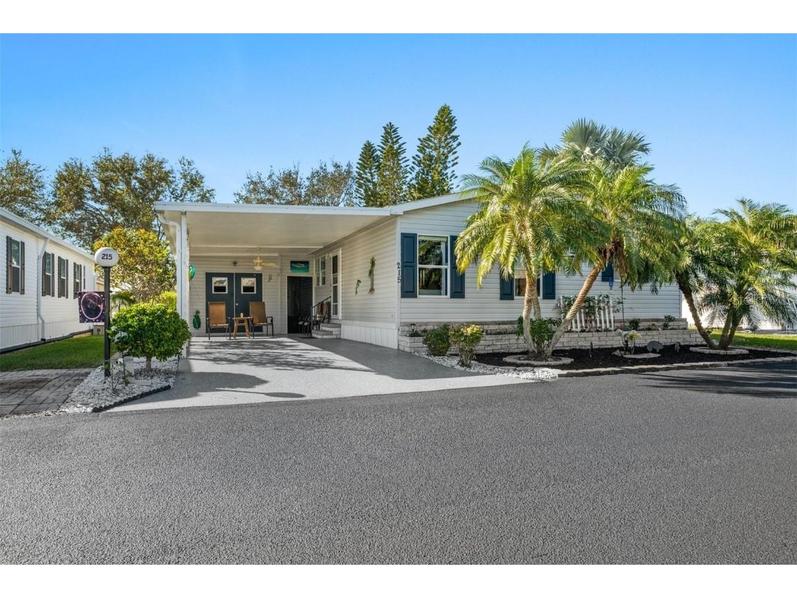 5707 45th Street E #215 Bradenton FL 34203 A4560210 image1