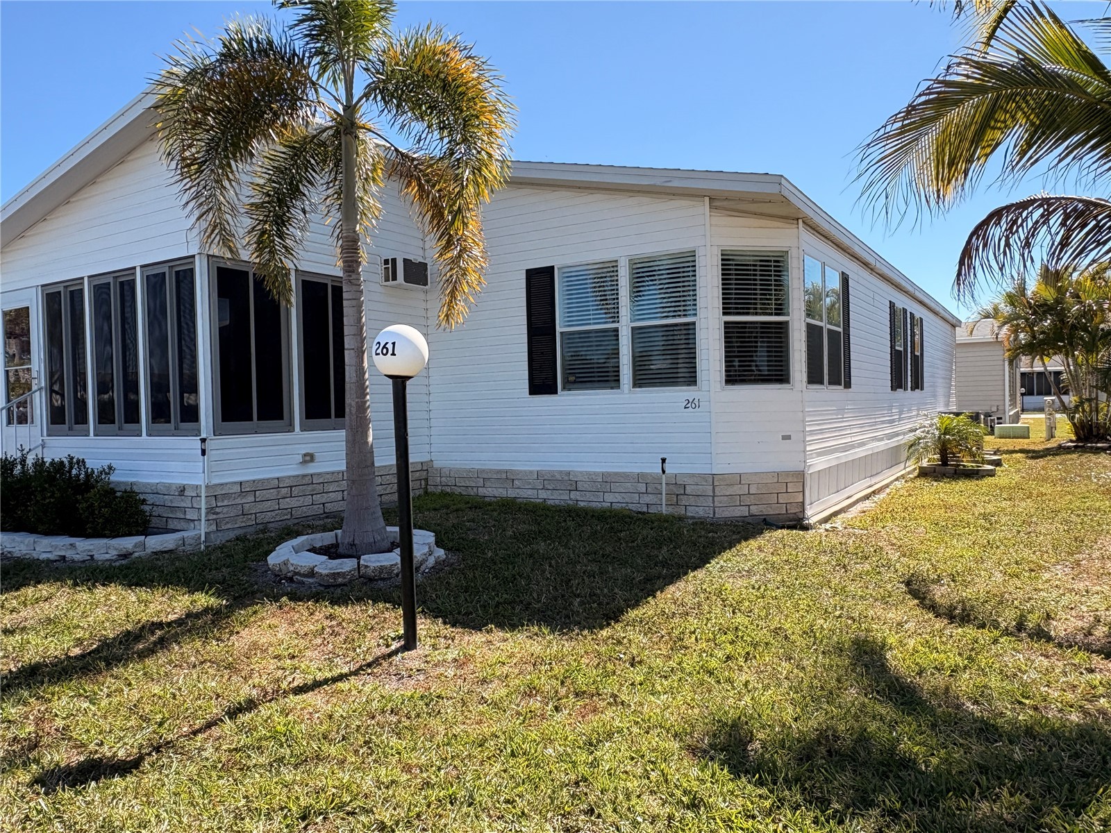 5707 45th Street E #261 Bradenton FL 34203 A4680546 image1