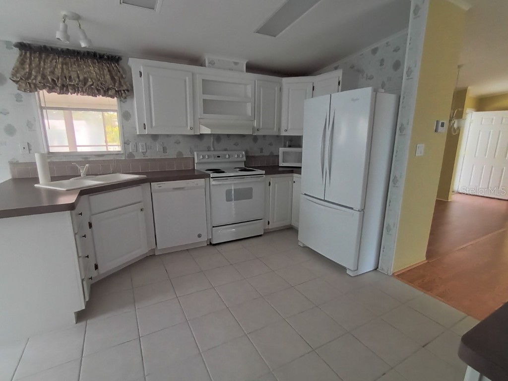 5707 45th Street E #293 Bradenton FL 34203 A4647362 image8