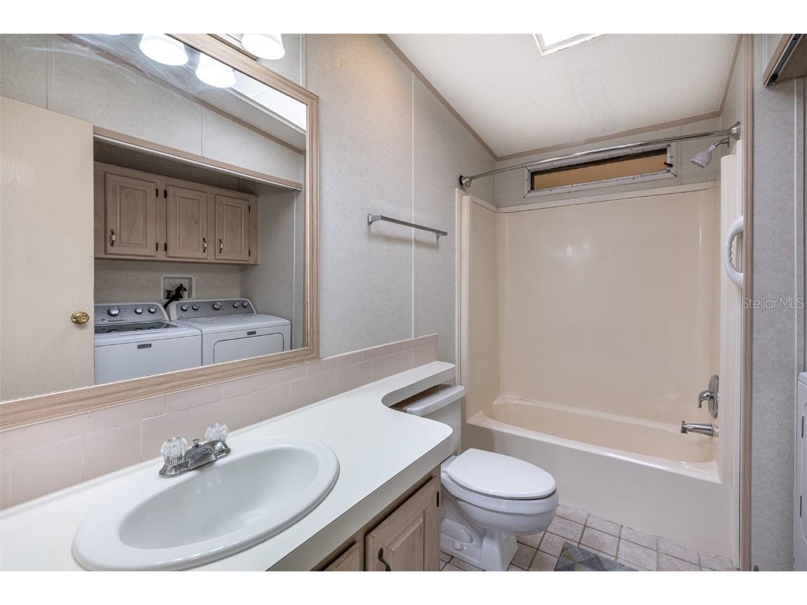 5707 45th Street E #84 Bradenton FL 34203 A4665039 image21