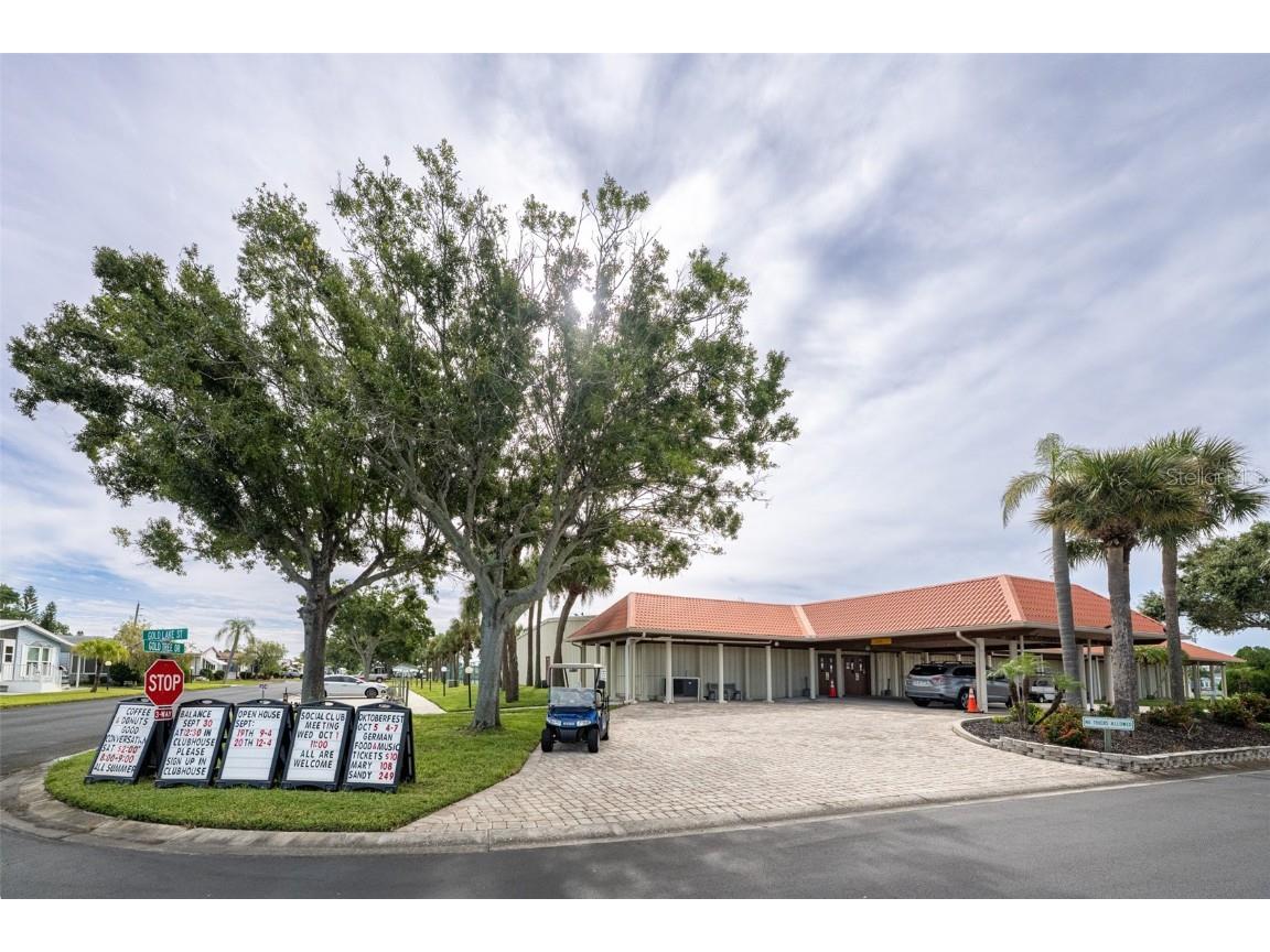 5707 45th Street E #84 Bradenton FL 34203 A4665039 image29