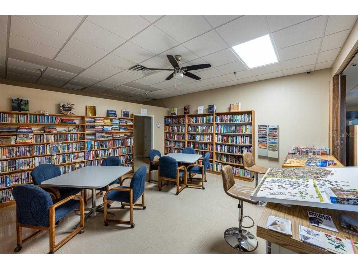 5707 45th Street E #84 Bradenton FL 34203 A4665039 image42