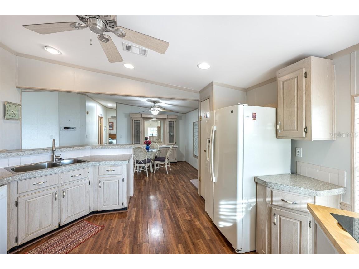 5707 45th Street E #84 Bradenton FL 34203 A4665039 image6