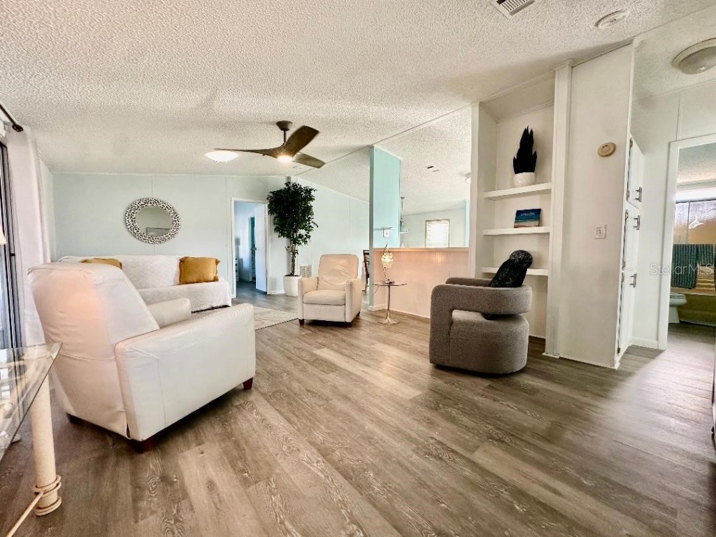 5707 45th Street E #98 Bradenton FL 34203 A4636822 image3