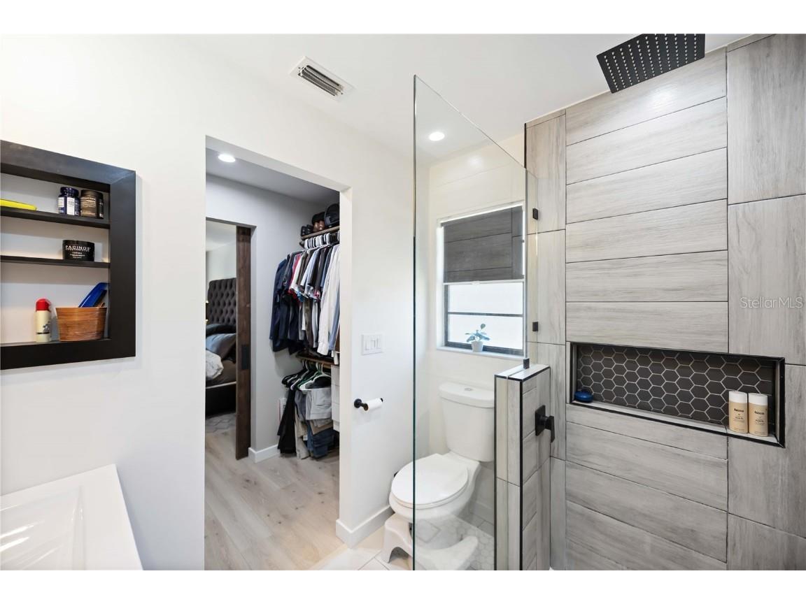 5707 Deer Hollow Lane W Sarasota FL 34232 A4669834 image19