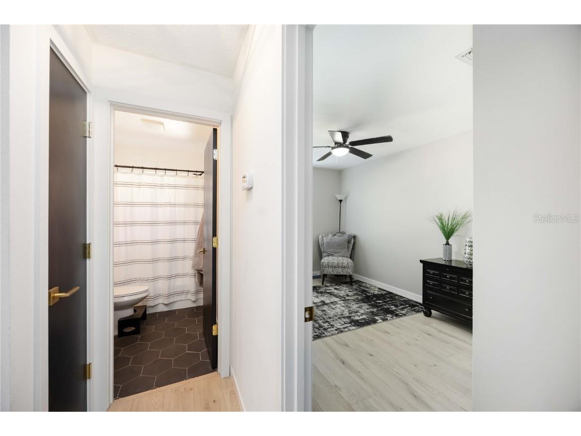 5707 Deer Hollow Lane W Sarasota FL 34232 A4669834 image20