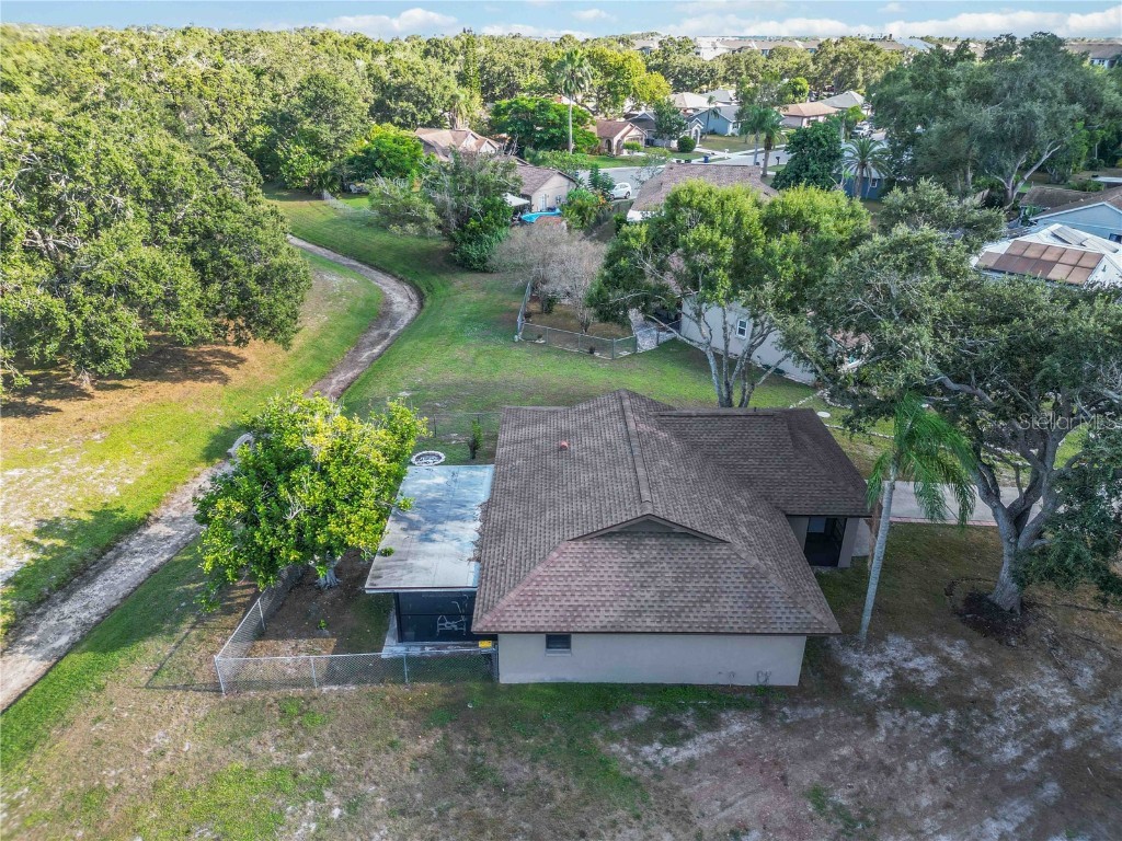 5707 Deer Hollow Lane W Sarasota FL 34232 A4669834 image32