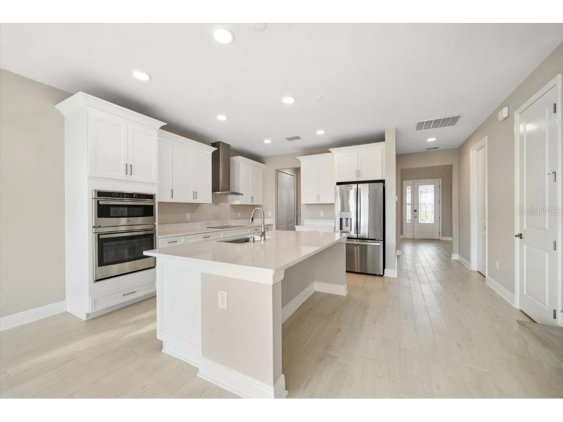 5707 Maydale Avenue Wesley Chapel FL 33545 TB8447935 image4