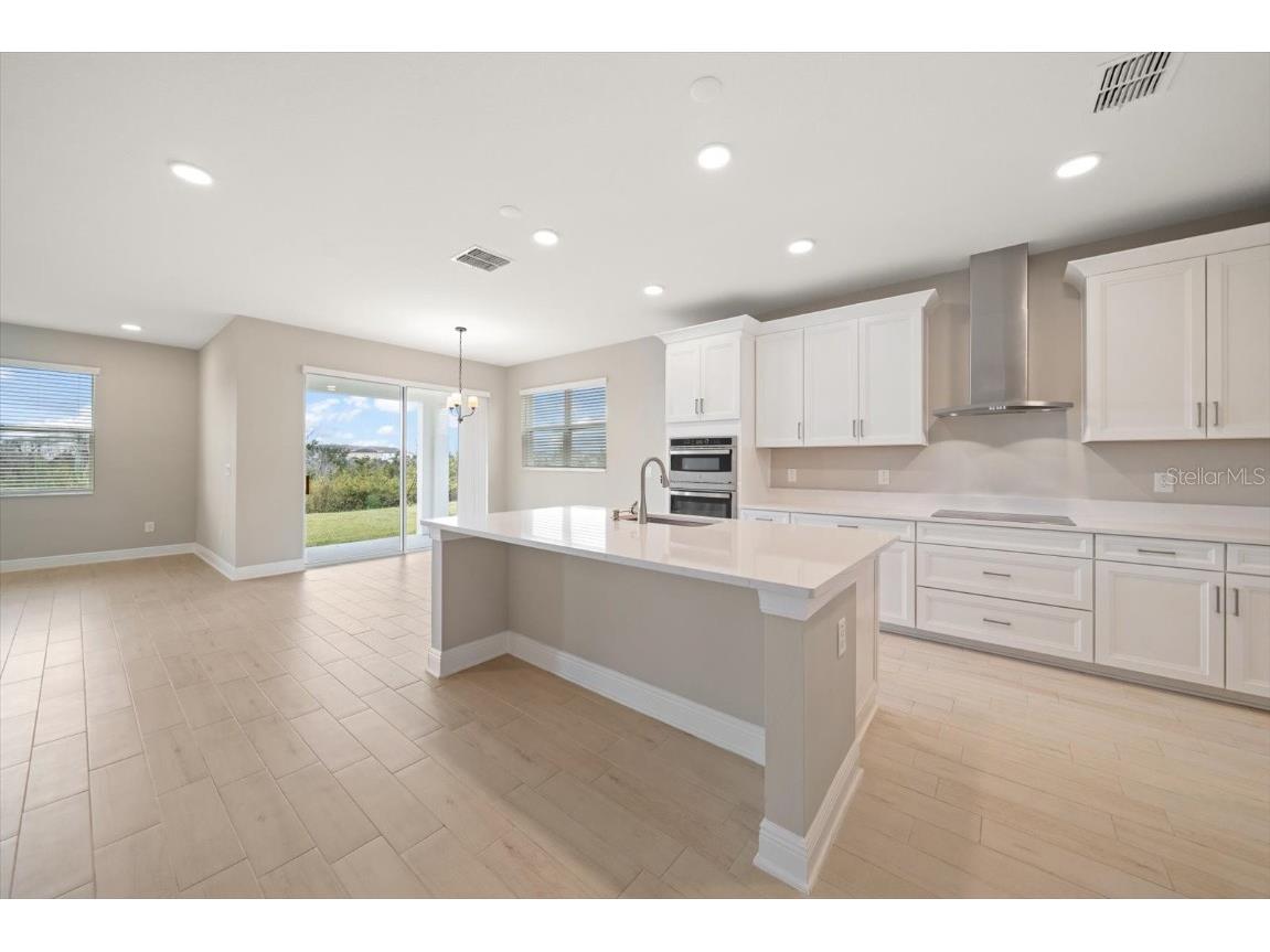 5707 Maydale Avenue Wesley Chapel FL 33545 TB8447935 image6