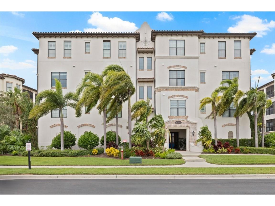 5707 Yeats Manor Drive #401 Tampa FL 33616 - OLD TAMPA BAY TB8314341 image1
