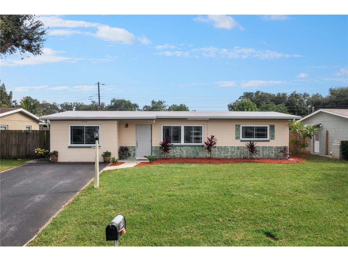 5708 56th Terrace N Saint Petersburg FL 33709 TB8301600 image1