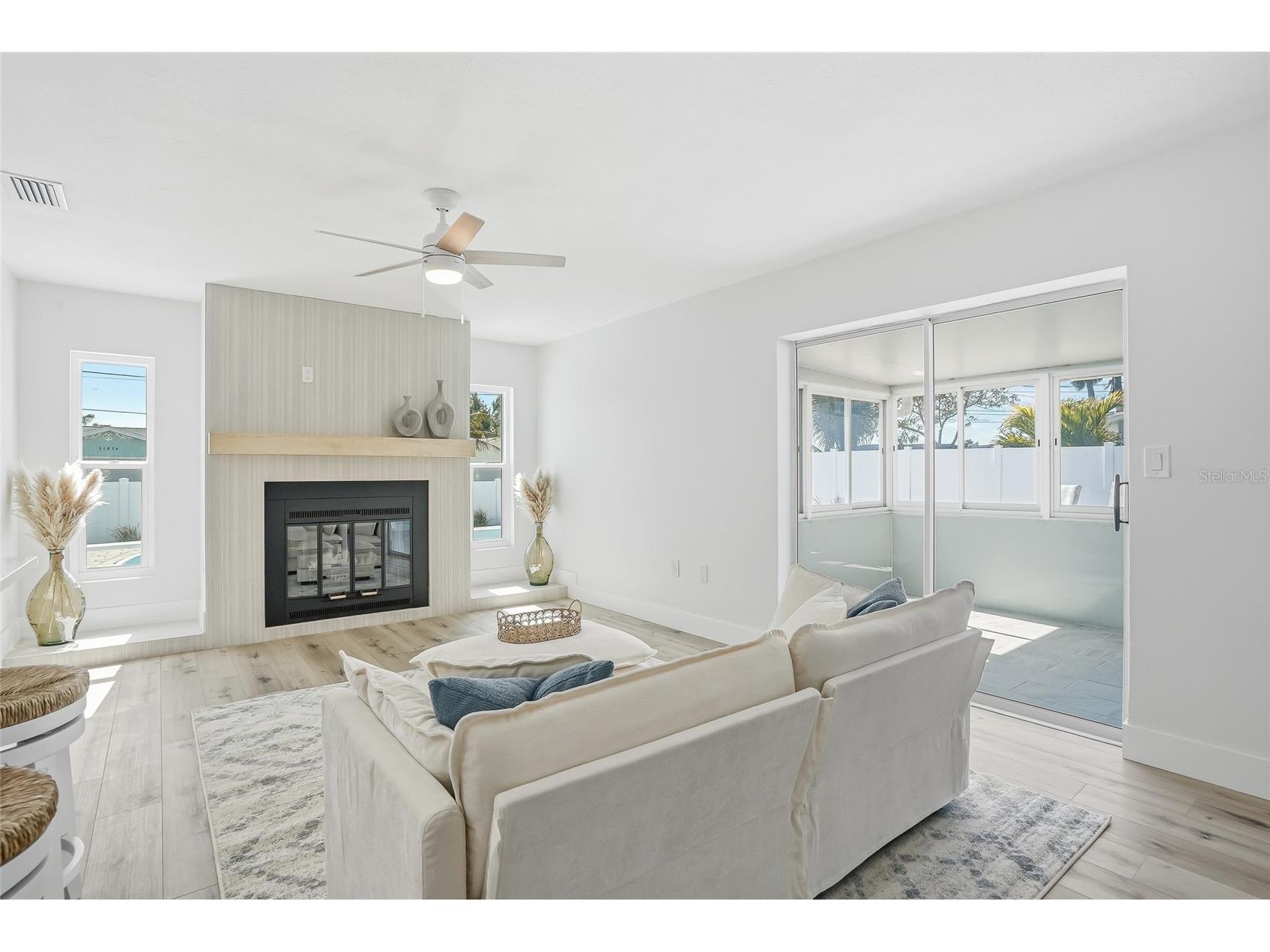 5708 Bayshore Drive Seminole FL 33772 TB8493849 image20