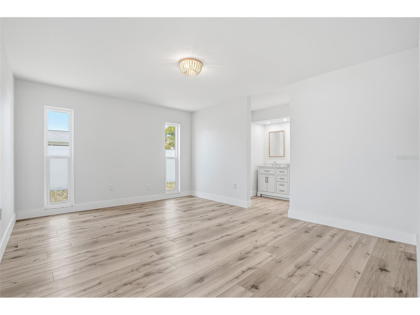 5708 Bayshore Drive Seminole FL 33772 TB8493849 image23