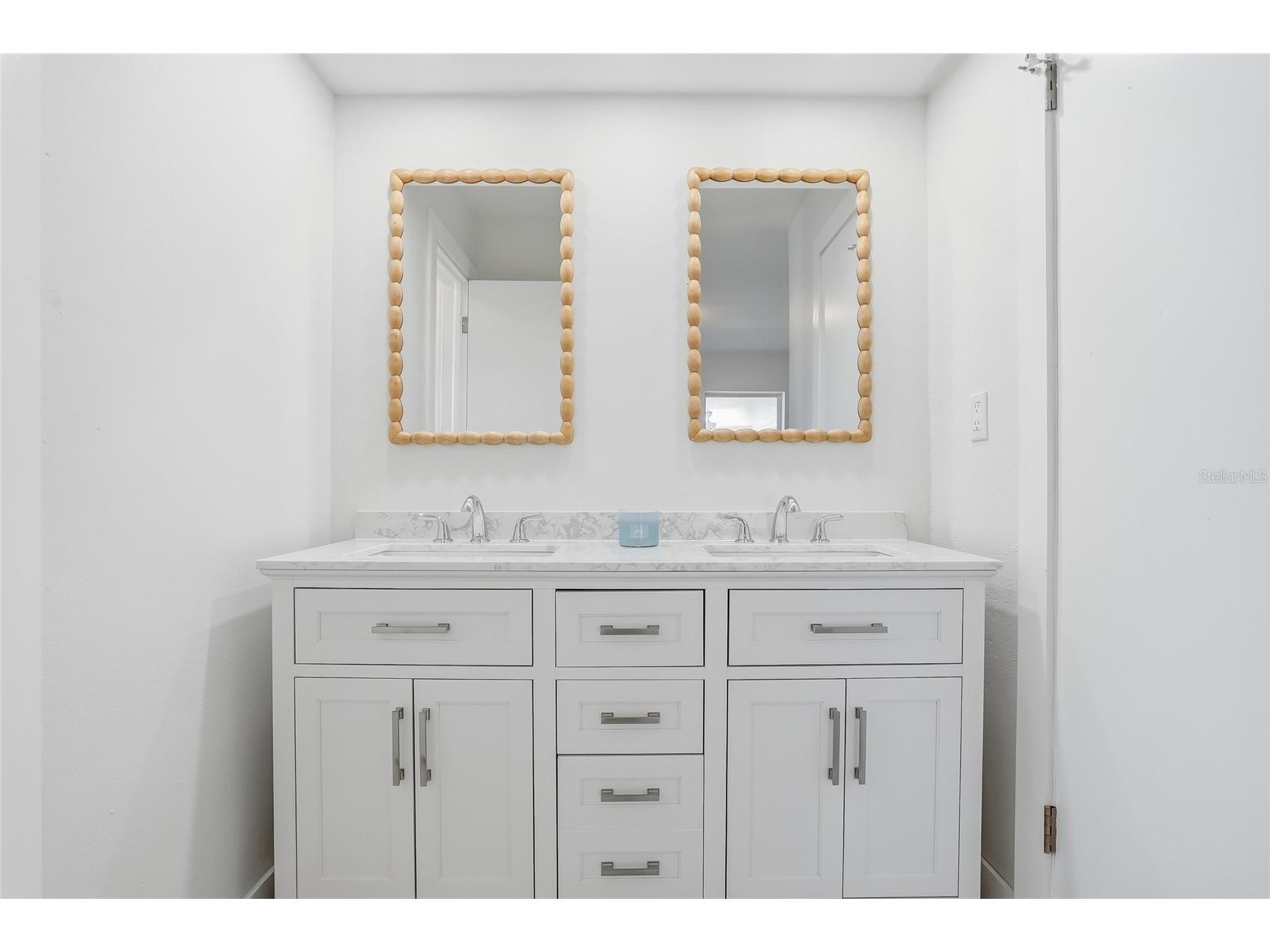 5708 Bayshore Drive Seminole FL 33772 TB8493849 image25