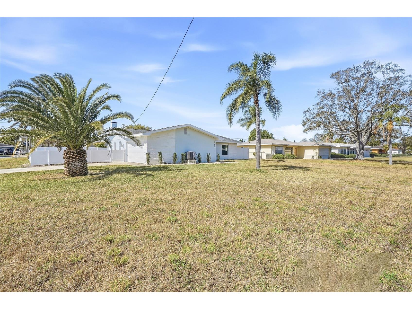 5708 Bayshore Drive Seminole FL 33772 TB8493849 image4