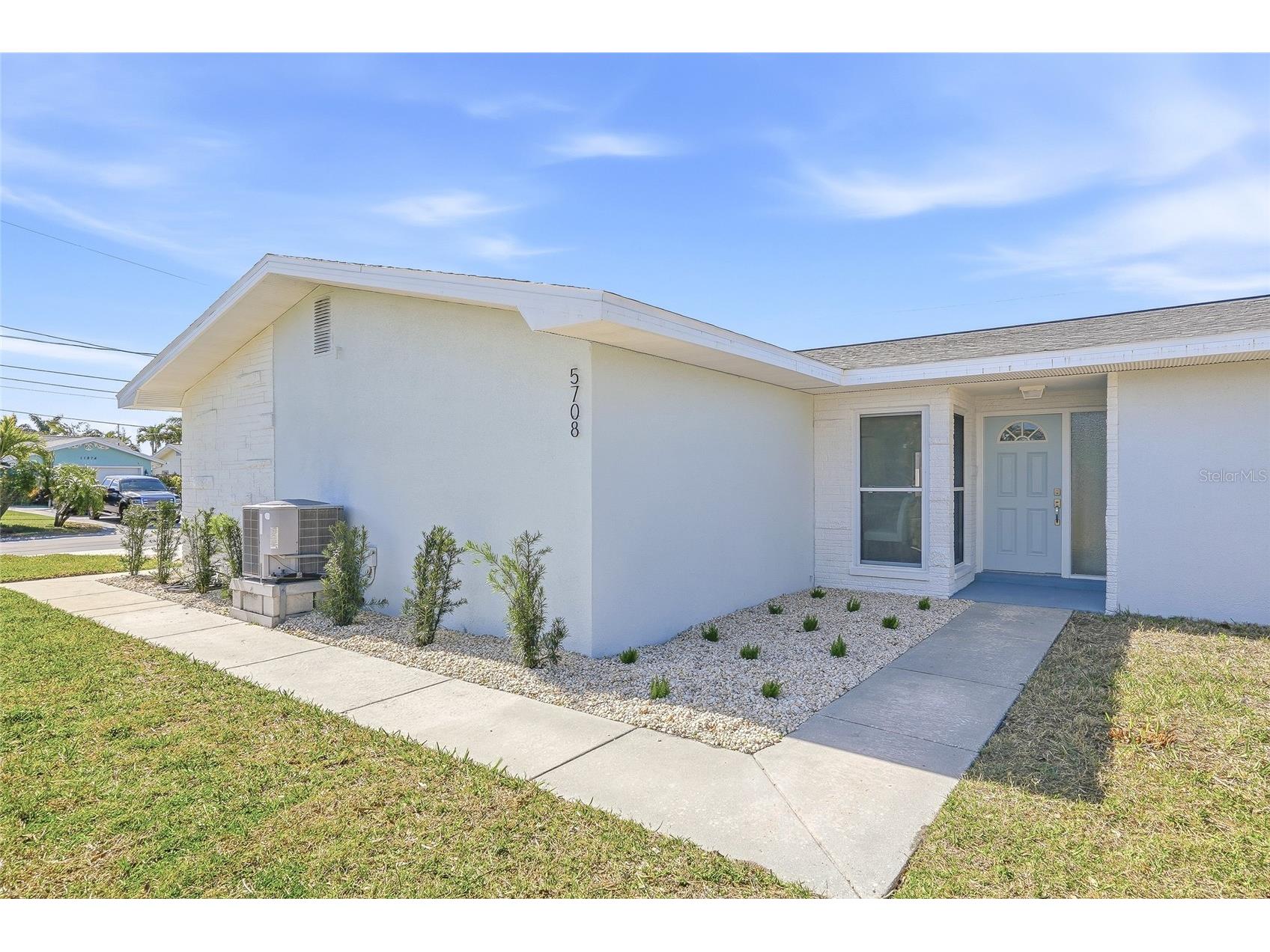 5708 Bayshore Drive Seminole FL 33772 TB8493849 image5
