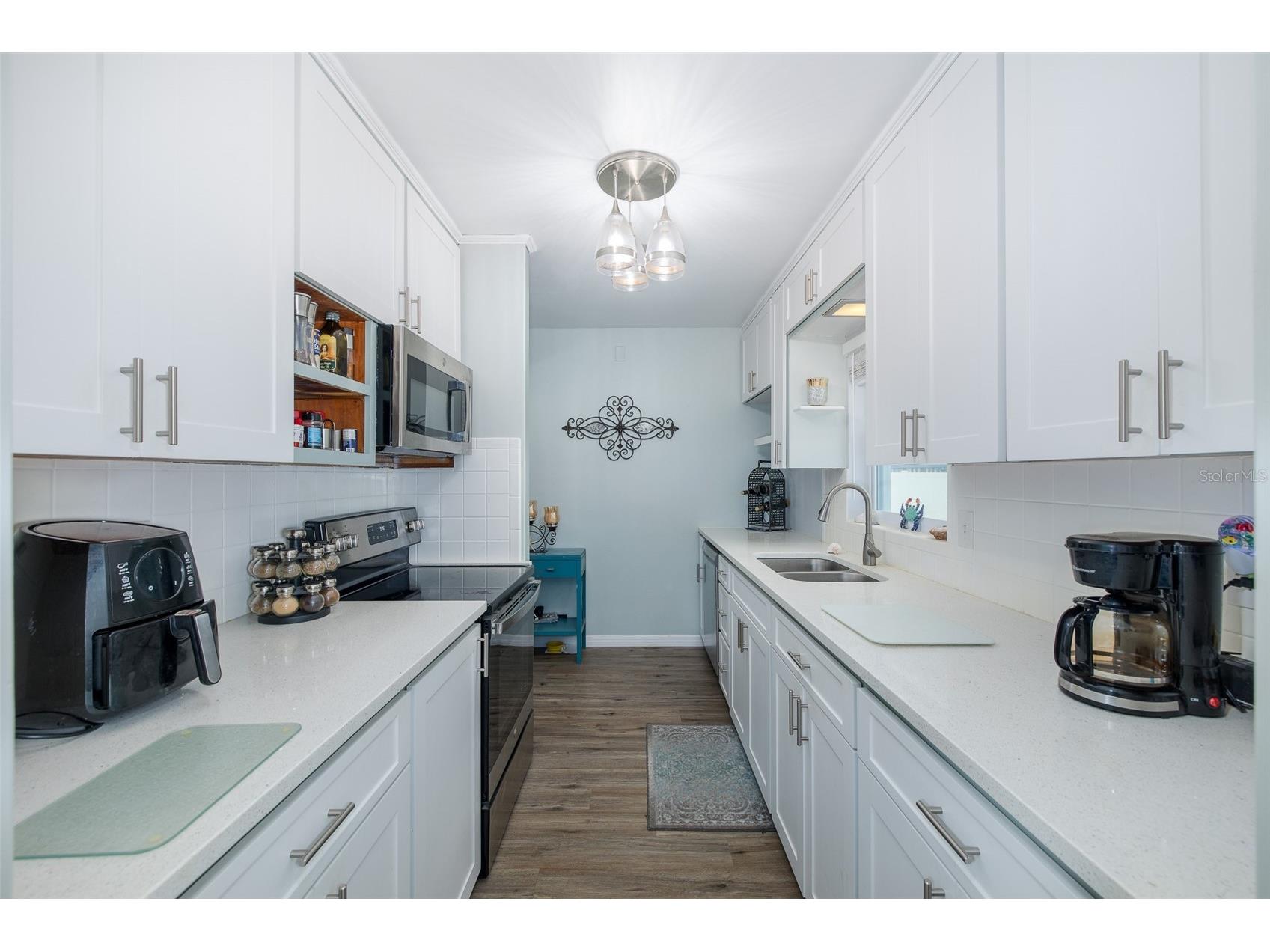 5708 Homecrest Road New Port Richey FL 34652 - COTEE RIVER W7887613 image13