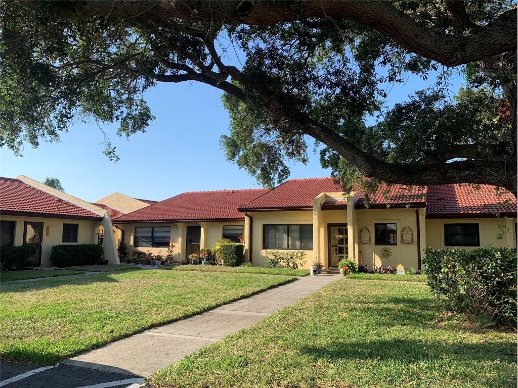 5709 13th Avenue W Bradenton FL 34209 A4567469 image1