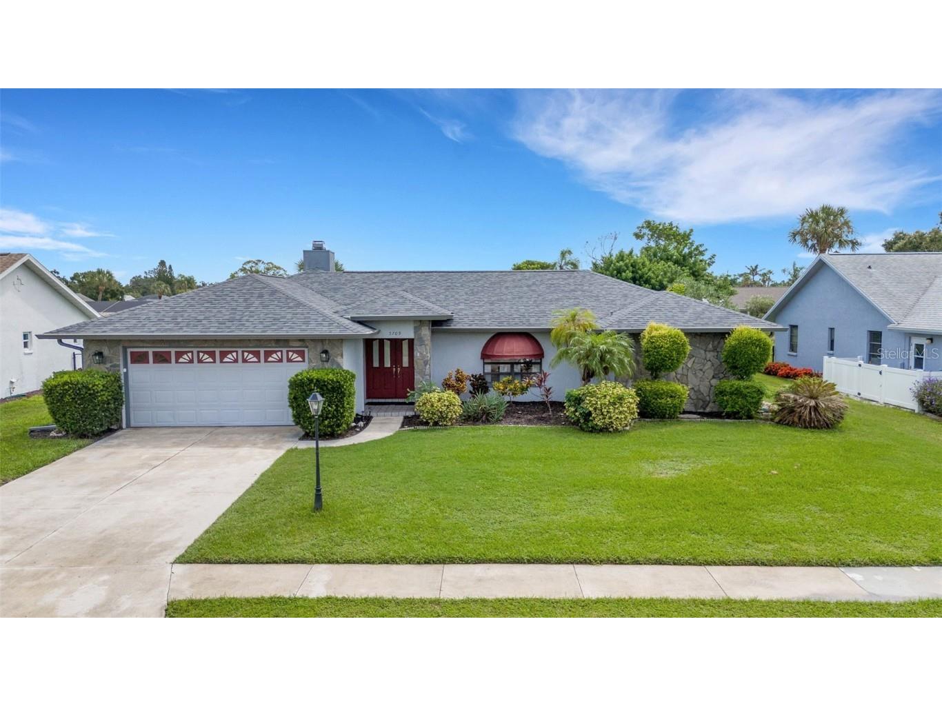 5709 39th Street Circle E Bradenton FL 34203 A4664082 image1