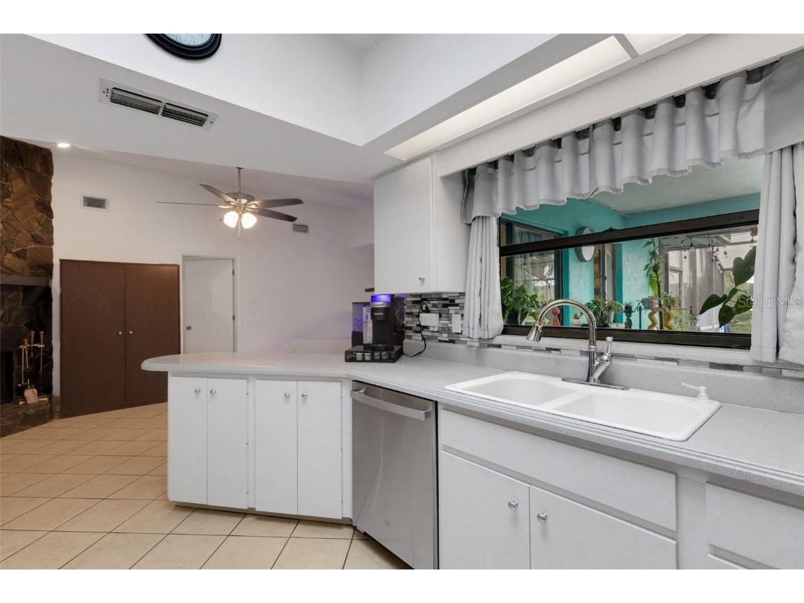 5709 39th Street Circle E Bradenton FL 34203 A4664082 image12