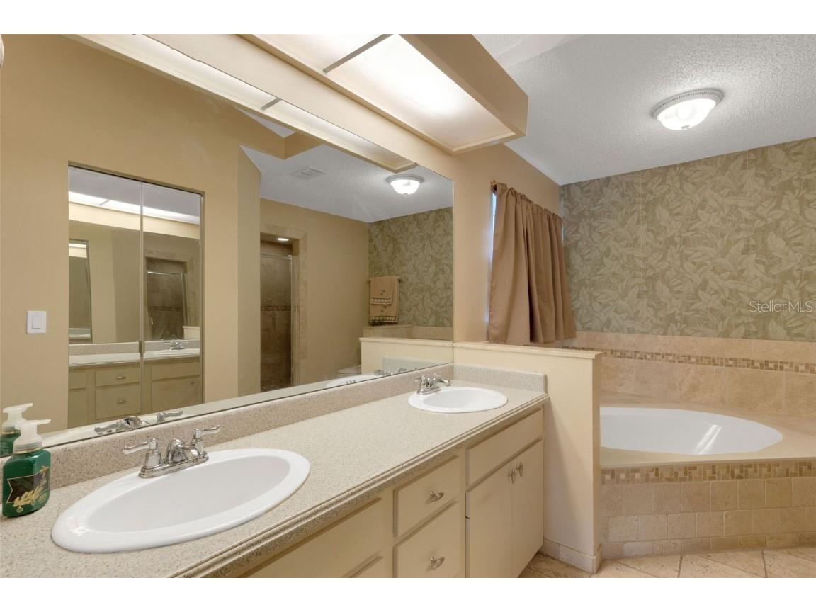 5709 39th Street Circle E Bradenton FL 34203 A4664082 image19