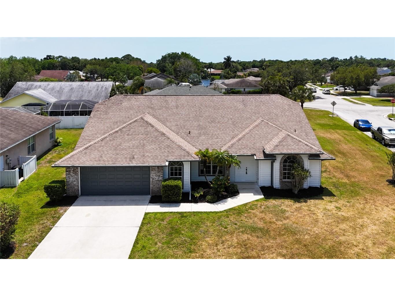 5709 41st Street E Bradenton FL 34203 O6199174 image1