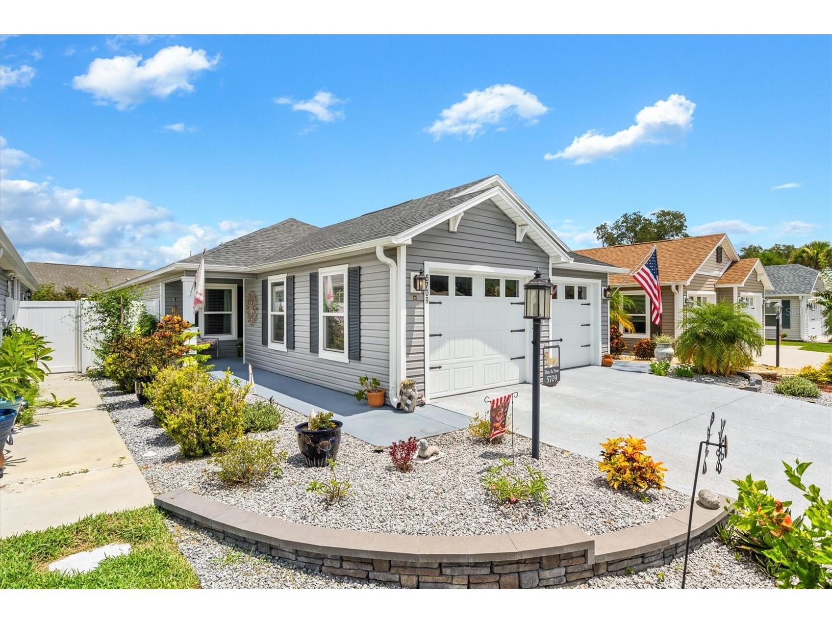 5709 Grimes Court The Villages FL 32163 A4679377 image1