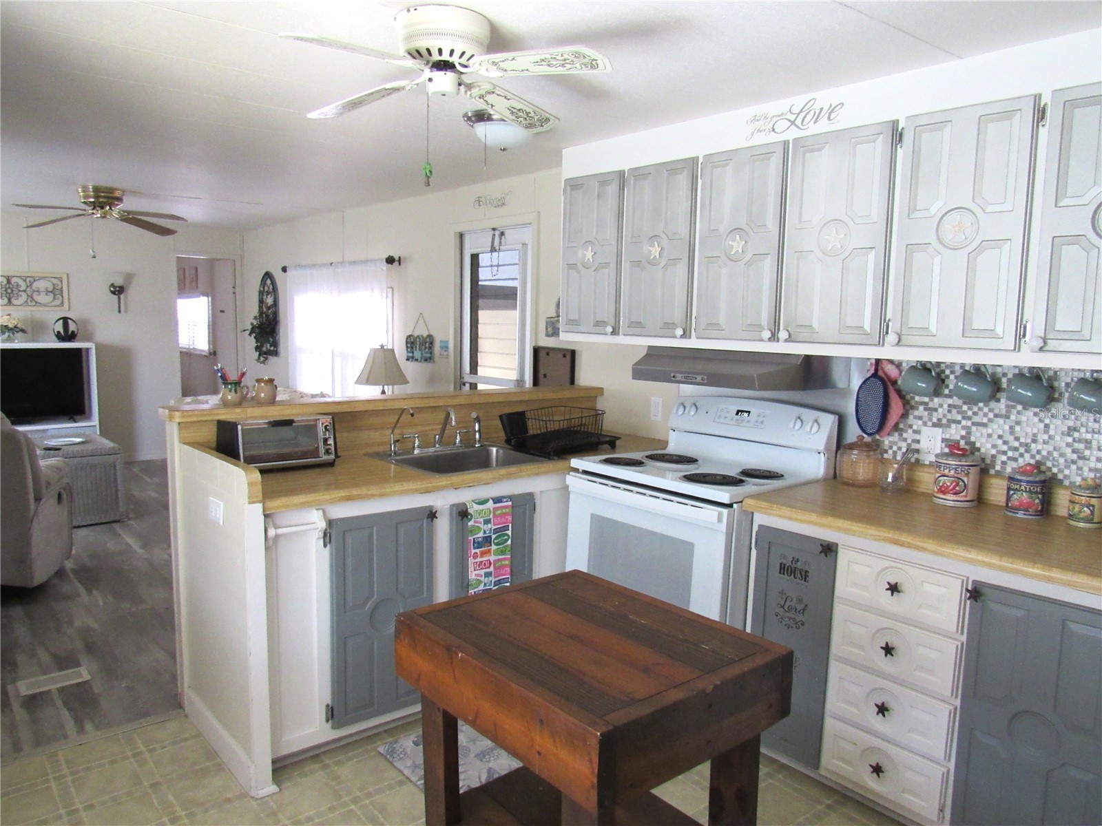 5709 Holiday Park Boulevard North Port FL 34287 C7525550 image11