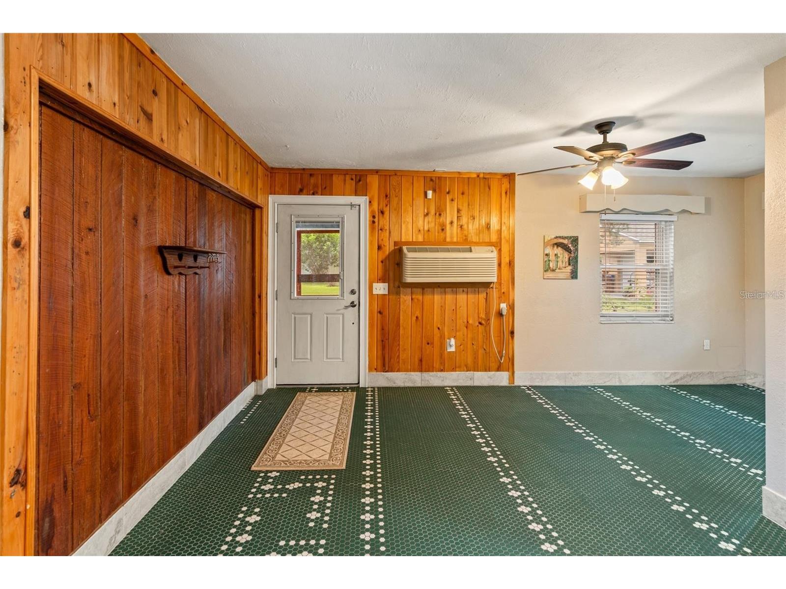 5709 Lake Le Clare Road Lutz FL 33558 TB8525861 image5