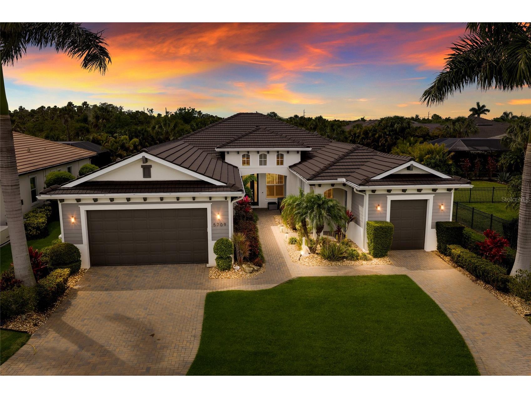 5709 Tidewater Preserve Boulevard Bradenton FL 34208 A4688994 image2
