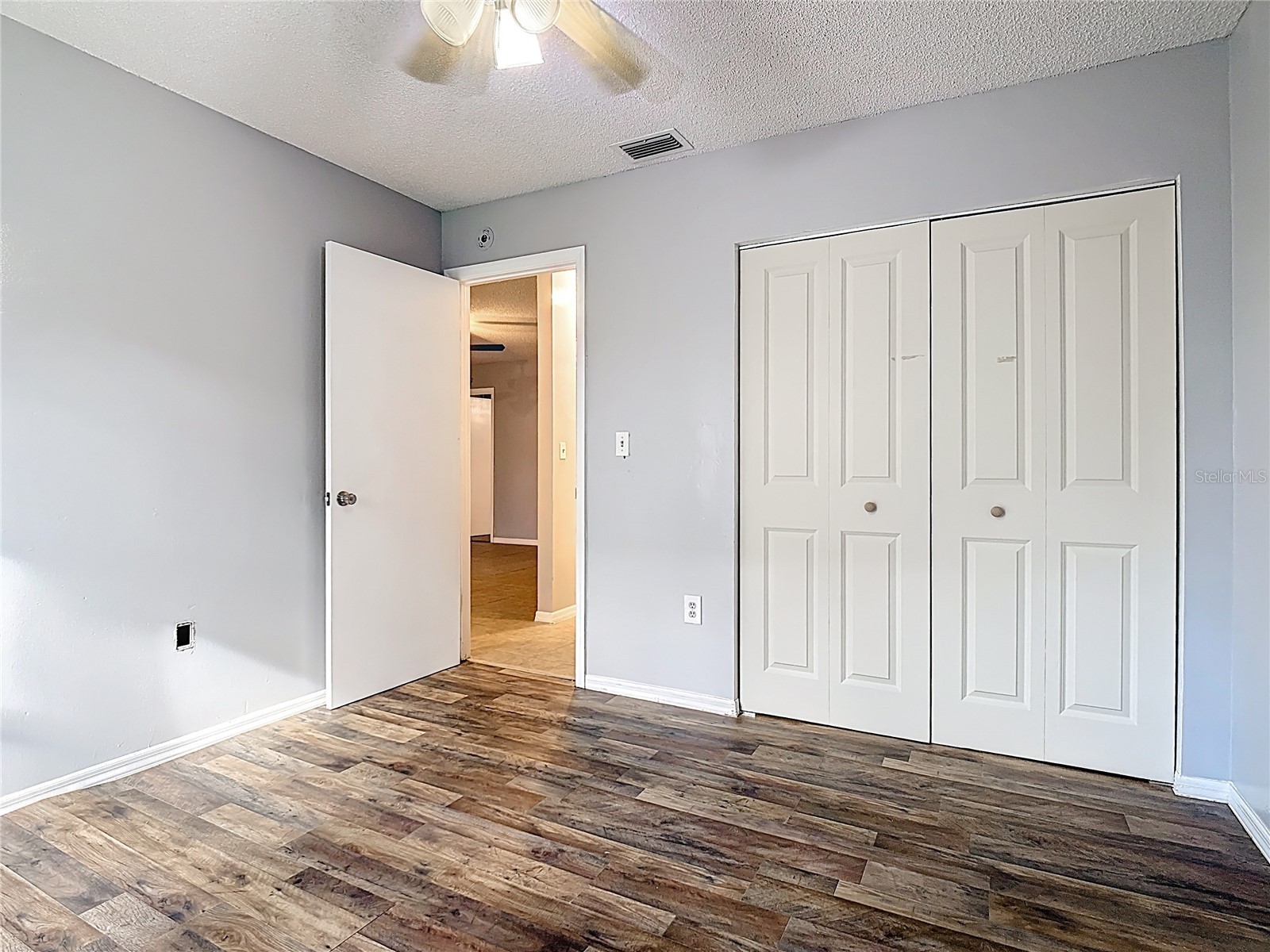 571 Hunter Circle Kissimmee FL 34758 O6388517 image13