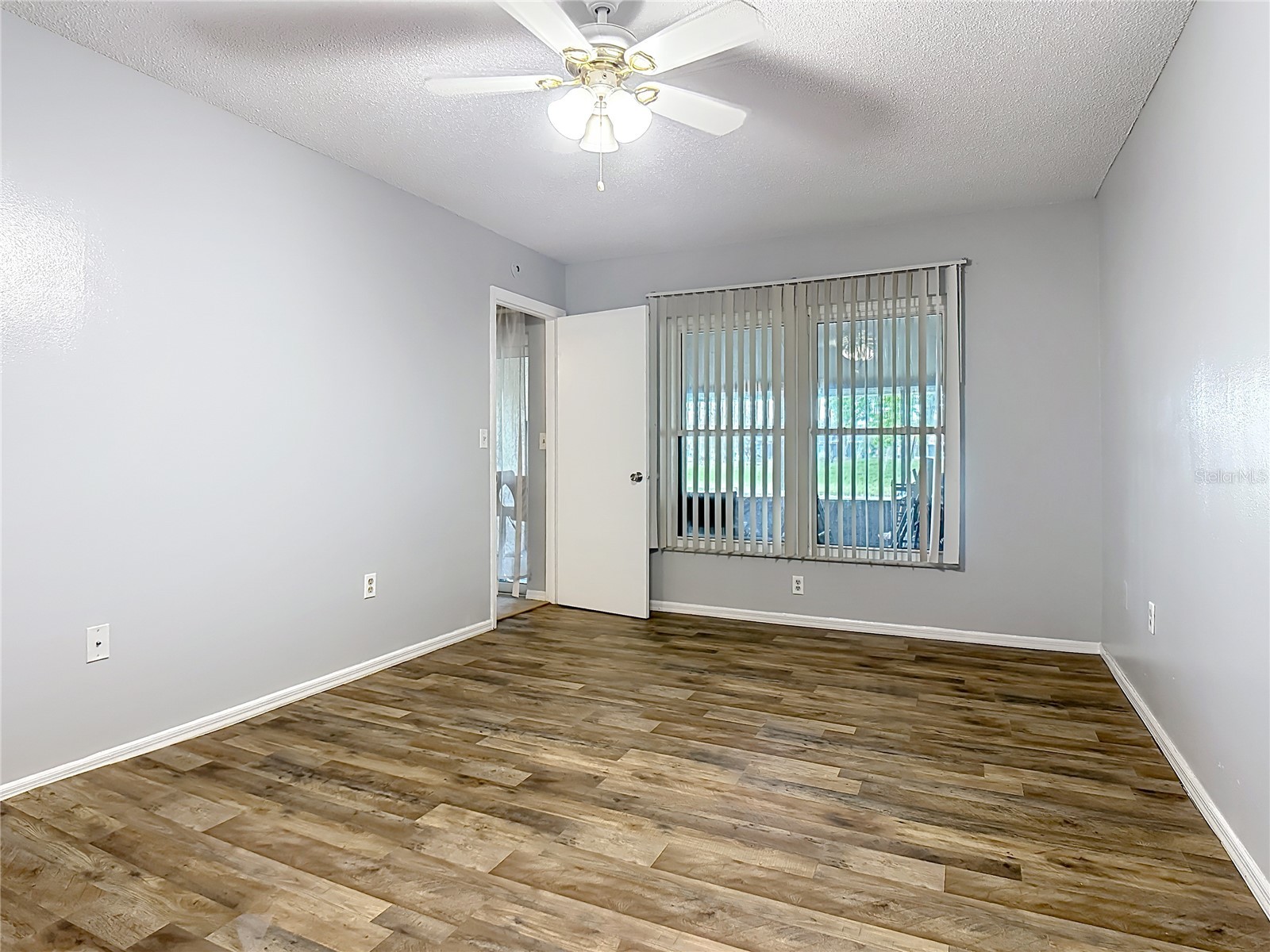 571 Hunter Circle Kissimmee FL 34758 O6388517 image16